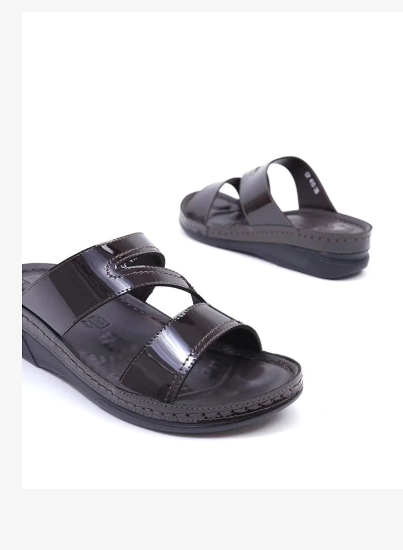 كومفورت بلس صنادل نسائية كومفورت بلس - بني